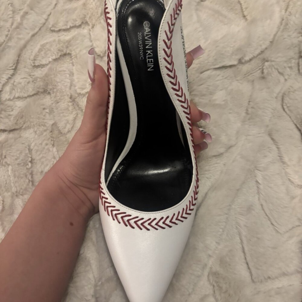 CALVIN KLEIN 205W39NYC Jackie Mitchell Baseball Pumps Heels - Picture 5 of 6